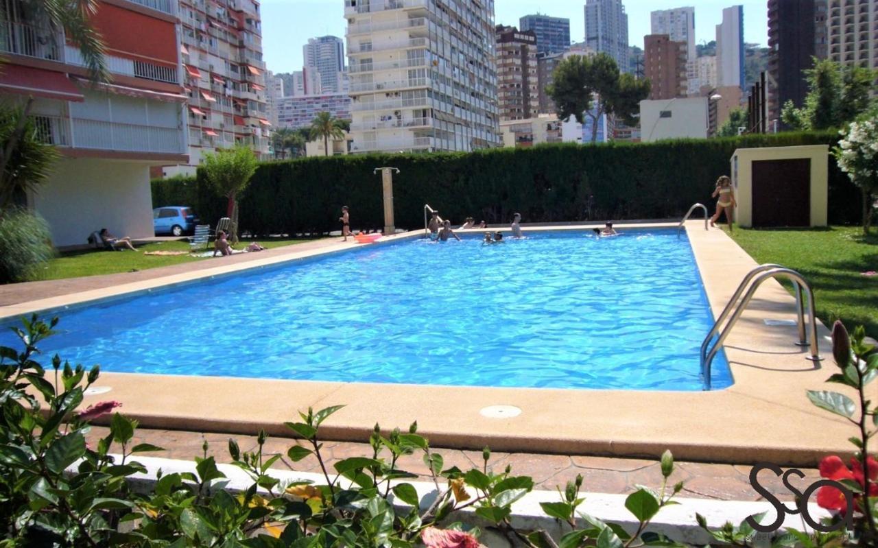 My Sweet Red Apartment Benidorm Exterior photo